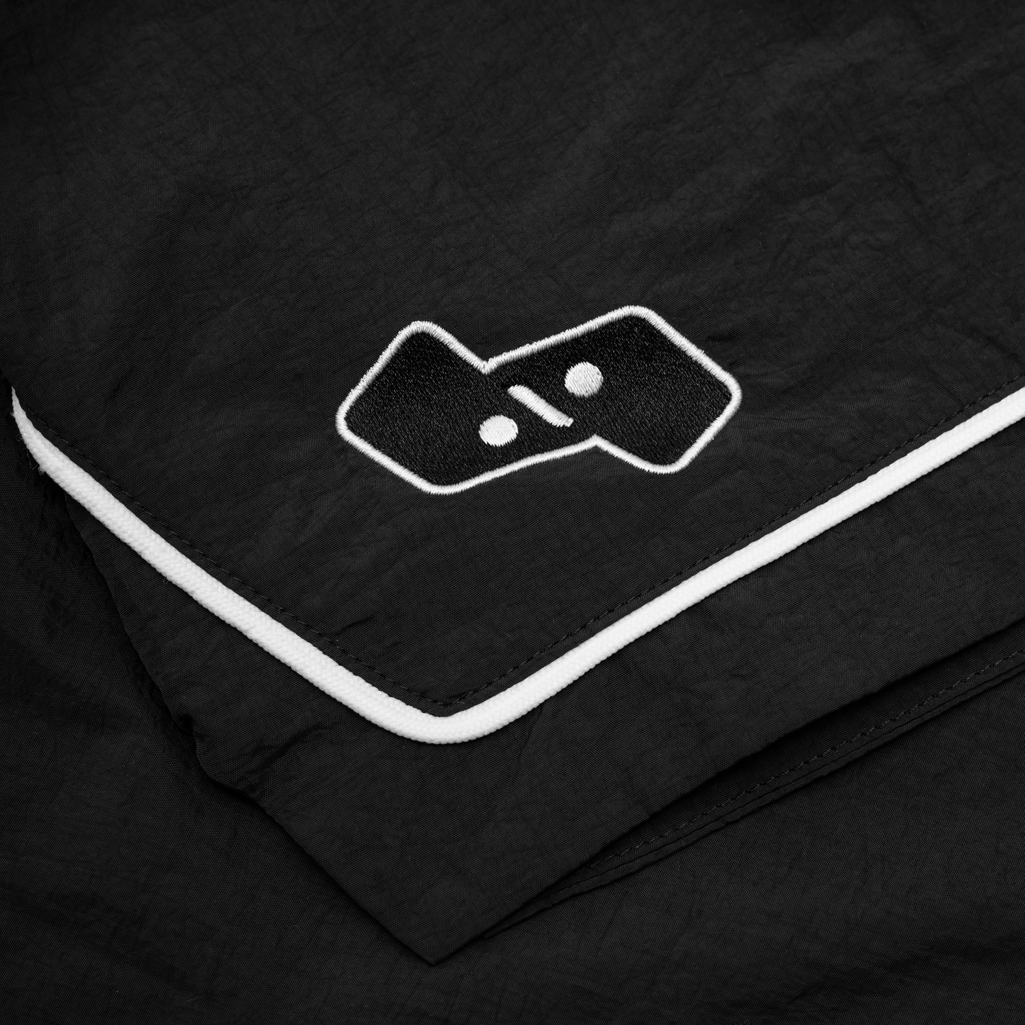 ONEV Vital Nylon Shorts